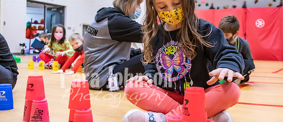 (web) 21 Fall HIES 12-8 (Banners @ 72 ppi) - TJP (24 of 27)