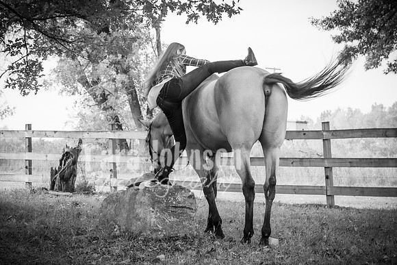 Alyssa Hagan - BW - TJP (24 of 111)