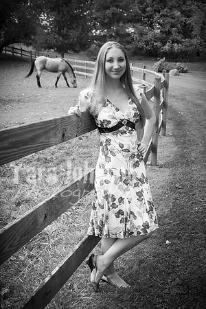 Alyssa Hagan - BW - TJP (77 of 111)