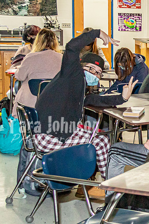(web) 21 Fall LHS - Academics (4x6 @ 72 ppi) - TJP (50 of 69)