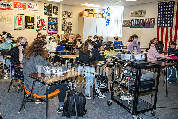 (print) 21 Fall LHS - Academics (Full Res, Various Sizes) - TJP (31 of 69)