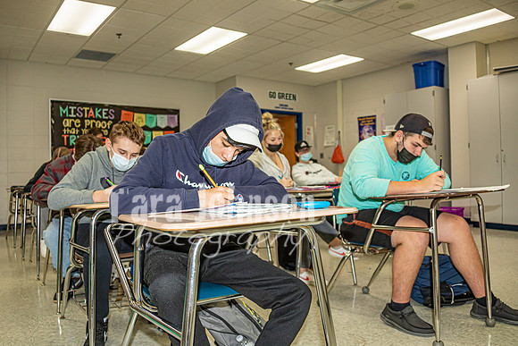 (print) 21 Fall LHS - Academics (Full Res, Various Sizes) - TJP (36 of 69)
