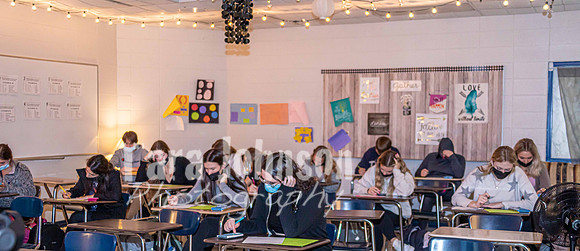 (web) 21 Fall LHS - Academics (Banners @ 72 ppi) - TJP (8 of 66)