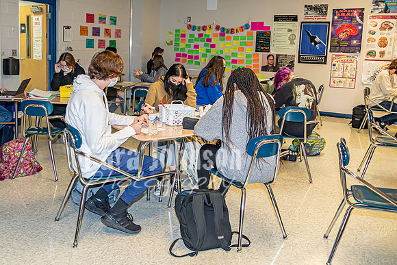 (print) 21 Fall LHS - Academics (Full Res, Various Sizes) - TJP (40 of 69)