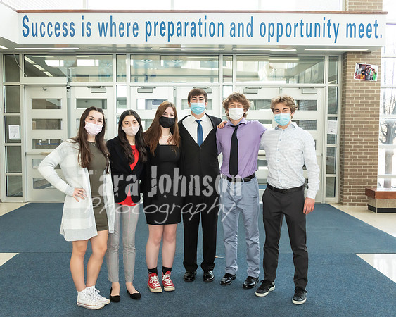 (print) 21 Fall LHS - Academics (Full Res, Various Sizes) - TJP (60 of 69)