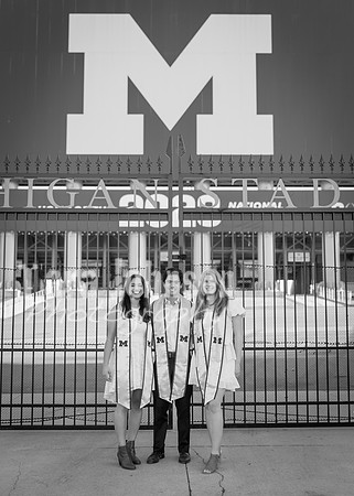 Kera & Friends Grad Photos W25 B&W (175 of 259)
