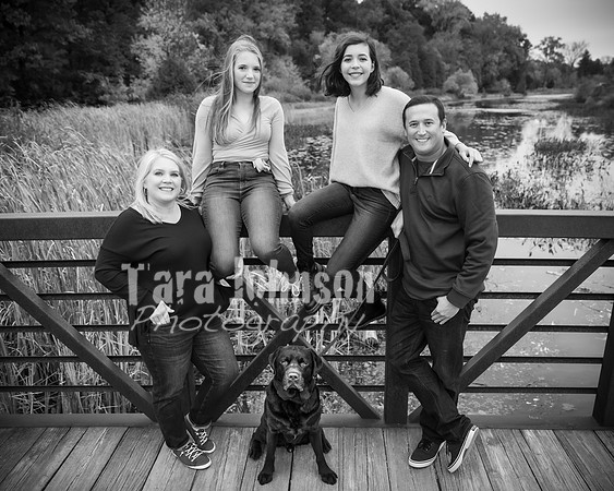 Scripture Family - BW - TJP (25 of 37)