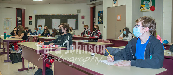 (web) 21 Fall MHS - Academics (Banners @ 72 ppi) - TJP (40 of 58)