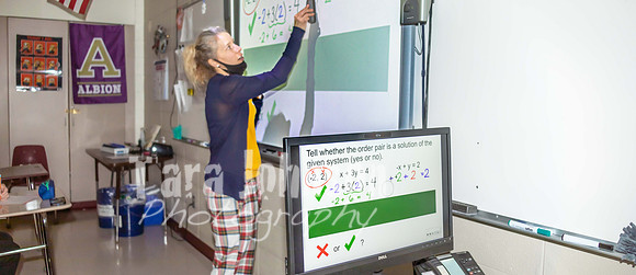 (web) 21 Fall MHS - Academics (Banners @ 72 ppi) - TJP (49 of 58)