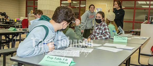 (web) 21 Fall MHS - Academics (Banners @ 72 ppi) - TJP (58 of 58)