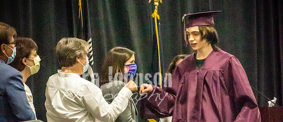 (web) 21 HHS-AE Graduation (Banners @ 72 ppi) - TJP (16 of 30)