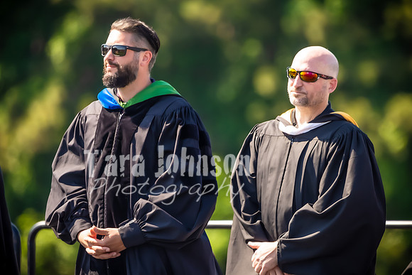 (web) 21 MHS Graduation (4x6 @ 72 ppi) - TJP (11 of 41)