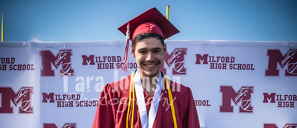 (web) 21 MHS Graduation (Banners @ 72 ppi) - TJP (33 of 41)
