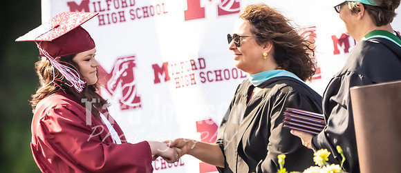 (web) 21 MHS Graduation (Banners @ 72 ppi) - TJP (34 of 41)