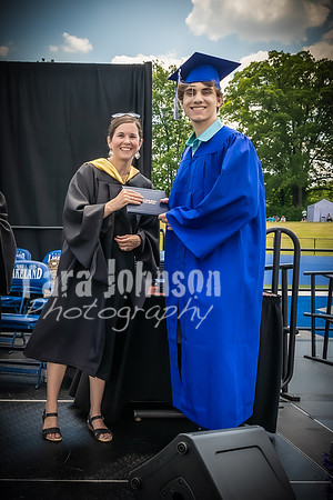 (web) 21 LHS Graduation (4x6 @ 72 ppi) - TJP (36 of 50)