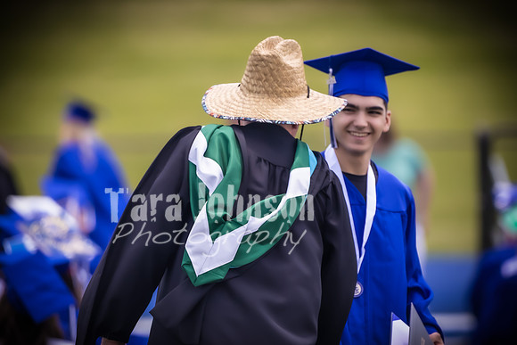 (web) 21 LHS Graduation (4x6 @ 72 ppi) - TJP (37 of 50)