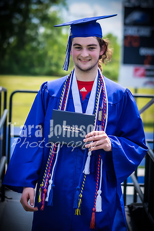 (web) 21 LHS Graduation (4x6 @ 72 ppi) - TJP (44 of 50)
