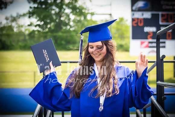 (web) 21 LHS Graduation (4x6 @ 72 ppi) - TJP (47 of 50)
