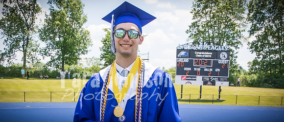 (web) 21 LHS Graduation (Banners @ 72 ppi) - TJP (34 of 43)