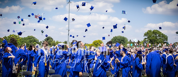 (web) 21 LHS Graduation (Banners @ 72 ppi) - TJP (43 of 43)