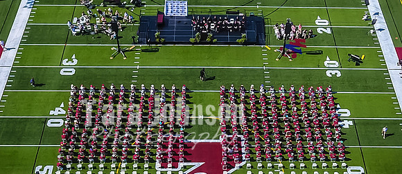 (web) 21 MHS Graduation (Banners @ 72 ppi) - TJP (17 of 41)
