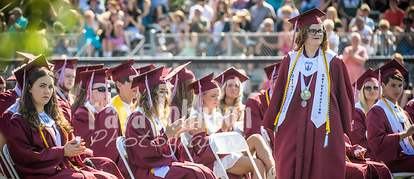 (web) 21 MHS Graduation (Banners @ 72 ppi) - TJP (25 of 41)