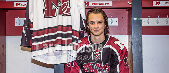 (web) 21 MHS - Athletics (Banners @ 72 ppi) - TJP (33 of 46)