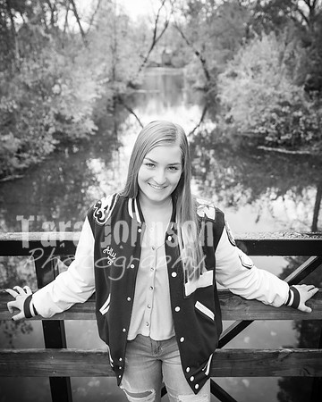 Ally Carlson - BW - TJP (2 of 6)