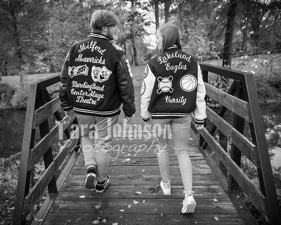 Ryan & Ally - BW - TJP (8 of 19)
