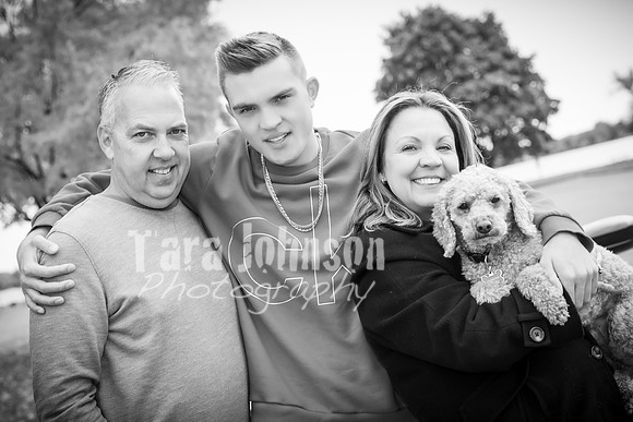 Tinskey Family - BW - TJP (7 of 10)