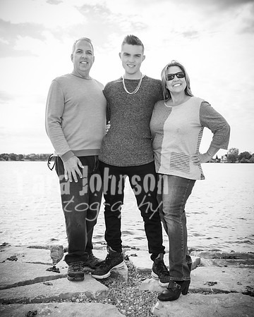 Tinskey Family - BW - TJP (9 of 10)