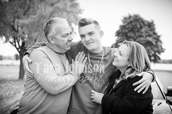 Tinskey Family - BW - TJP (3 of 10)