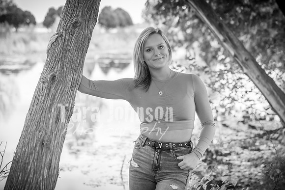 Rylee Parton - BW - TJP (12 of 27)