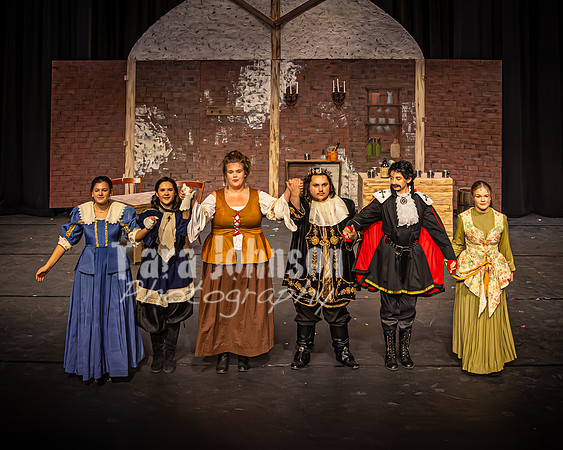 2024 LHS Theatre - 3M - Bows - TJP (5 of 25)