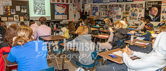 (web) 21 Fall LHS - Academics (Banners @ 72 ppi) - TJP (29 of 66)