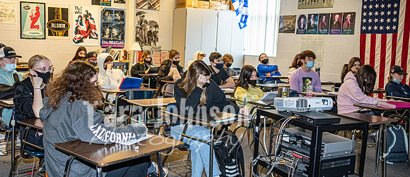 (web) 21 Fall LHS - Academics (Banners @ 72 ppi) - TJP (30 of 66)