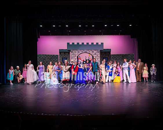 24 LHS - Descendants - Live Cast Photo - TJP (1 of 2)