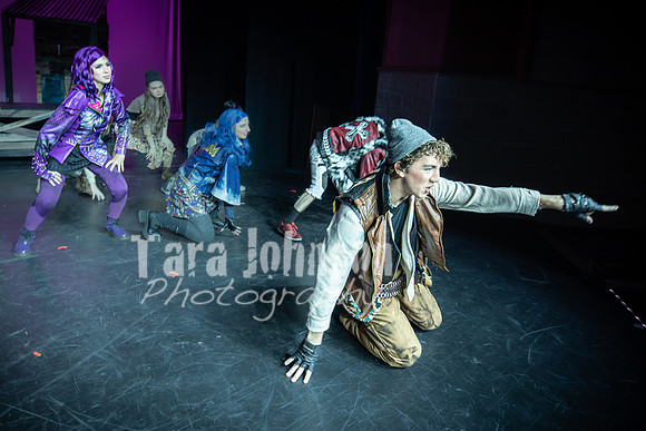 2024 LHS Descendants - R1 Act 1 - TJP (9 of 472)