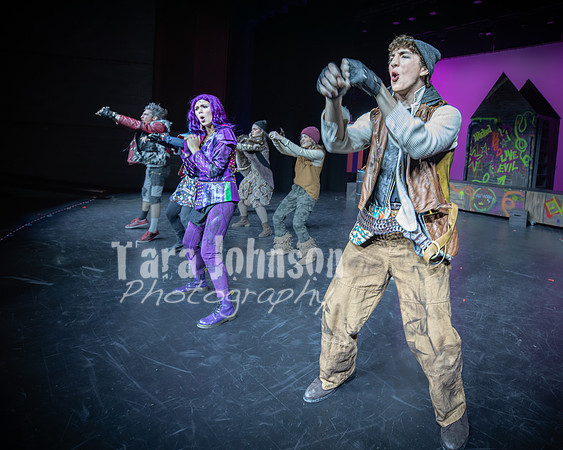 2024 LHS Descendants - R1 Act 1 - TJP (14 of 472)
