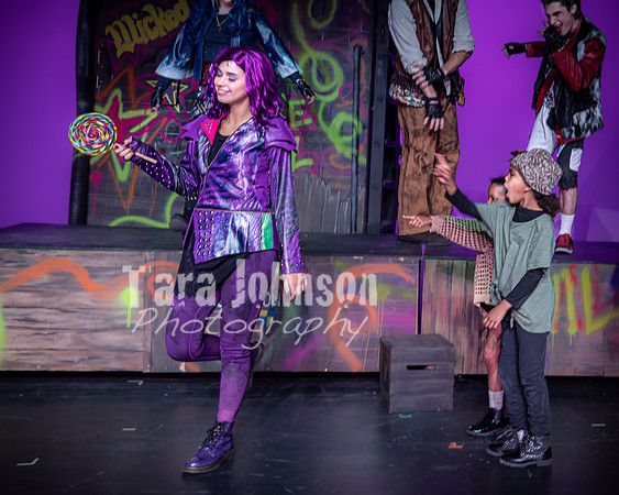 2024 LHS Descendants - R1 Act 1 - TJP (40 of 472)