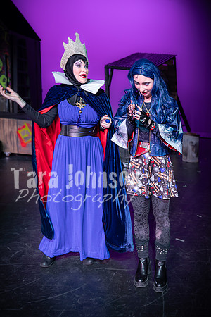 2024 LHS Descendants - R1 Act 1 - TJP (65 of 472)