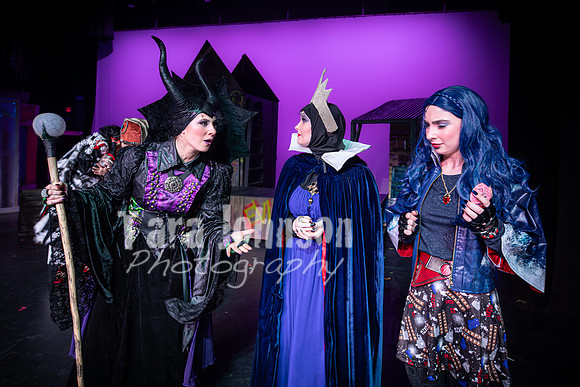 2024 LHS Descendants - R1 Act 1 - TJP (67 of 472)