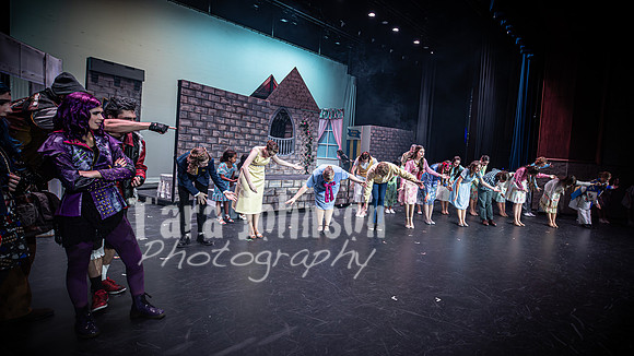 2024 LHS Descendants - R1 Act 1 - TJP (100 of 472)