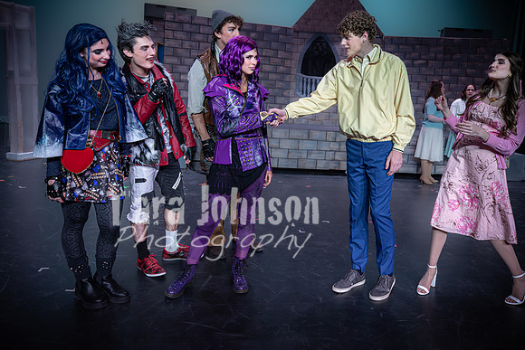 2024 LHS Descendants - R1 Act 1 - TJP (130 of 472)