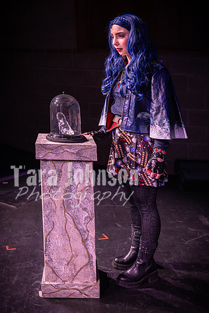2024 LHS Descendants - R1 Act 1 - TJP (229 of 472)