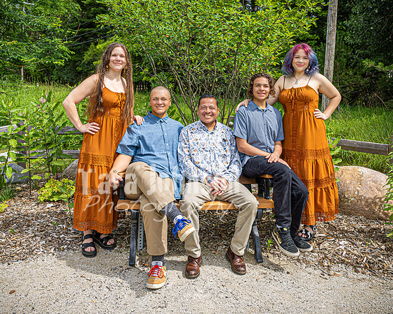 Torres Family @ Paint Creek Trail - Color - TJP (19 of 36)