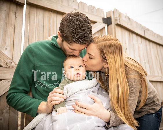 Zephania's 1st Christmas (8 of 24)