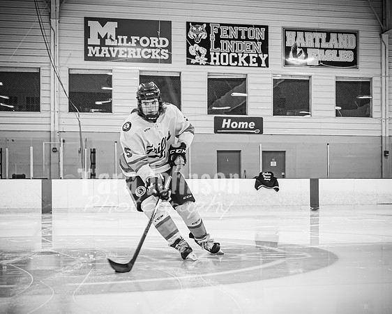 Caleb Baker - Hockey - BW - TJP (20 of 58)
