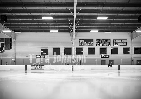 Caleb Baker - Hockey - BW - TJP (22 of 58)