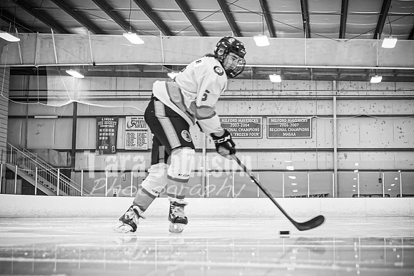 Caleb Baker - Hockey - BW - TJP (36 of 58)